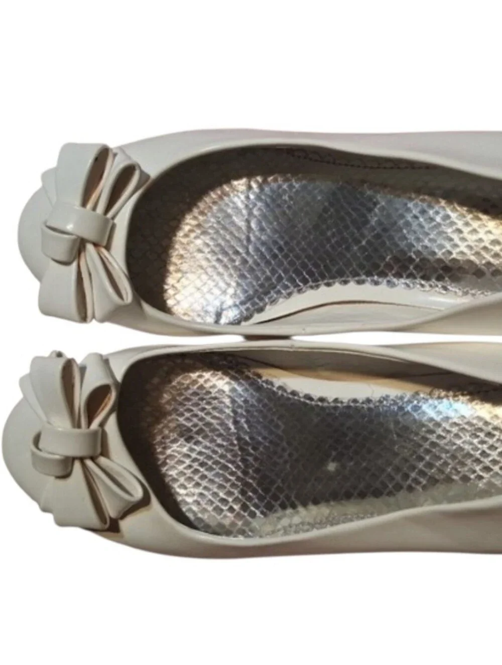 White Bow Low Wedge Dress Shoes Heels Size 5M Youth Kids Special Event GB Girls